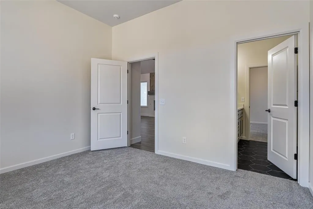 Photo 21 — 9980 Oakwood Drive, Edmond, OK 73025