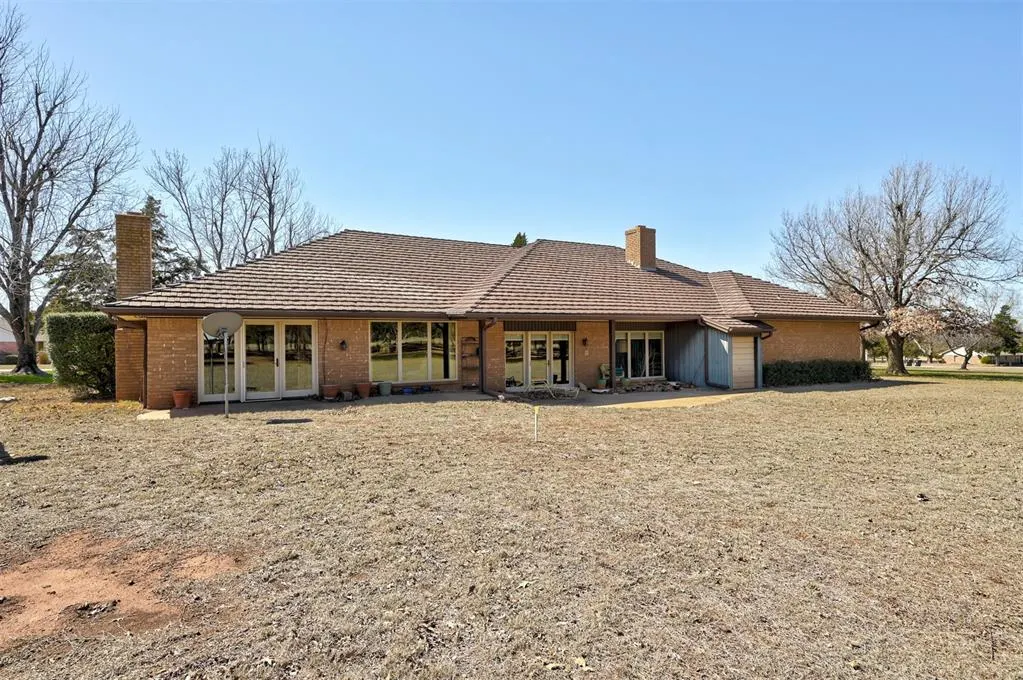 Photo 37 — 1120 Par Avenue, Guthrie, OK 73044