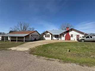 Sold home at 220 W 3rd Street