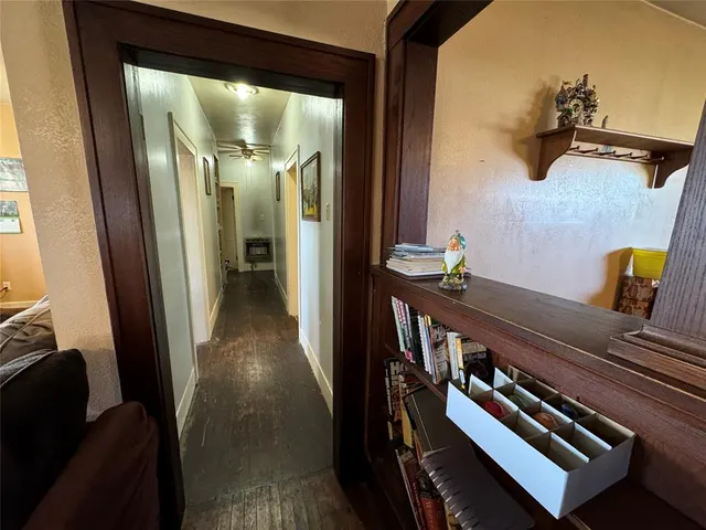 Photo 6 — 220 W 3rd Street, Konawa, OK 74849