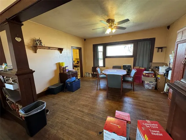Photo 7 — 220 W 3rd Street, Konawa, OK 74849