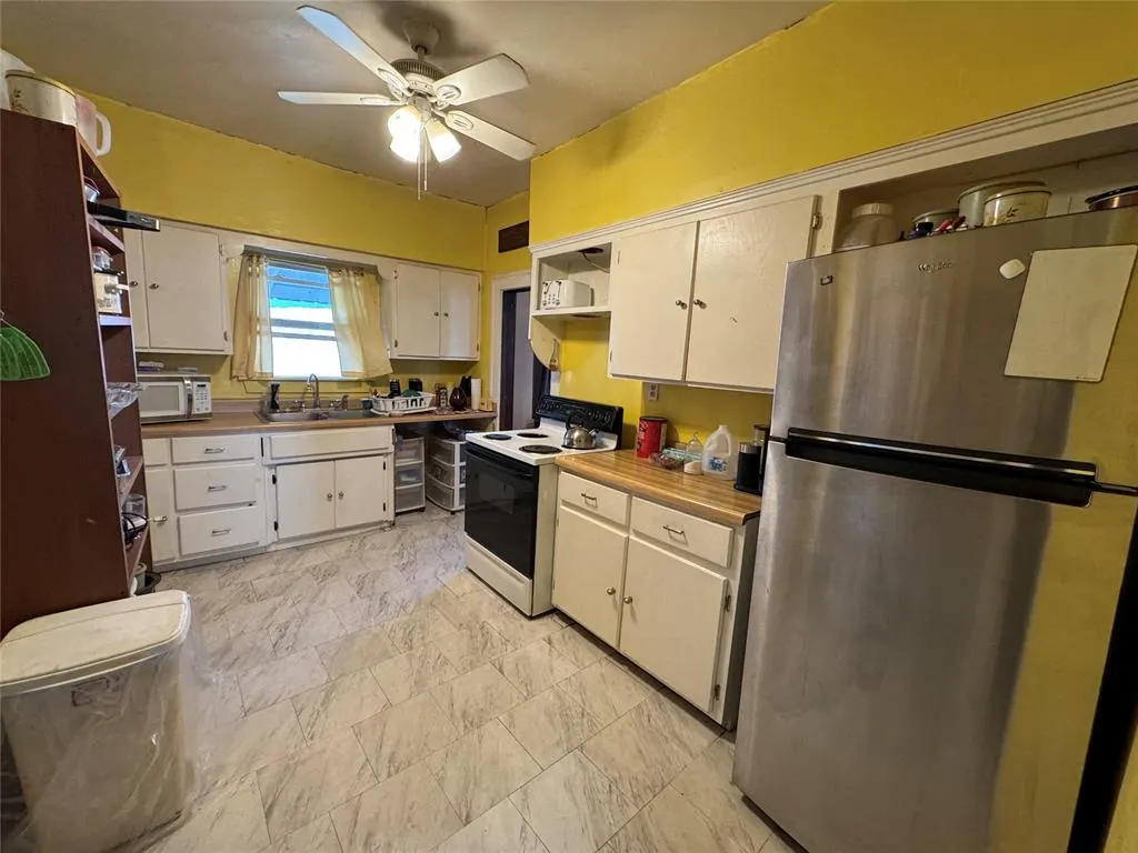 Photo 14 — 220 W 3rd Street, Konawa, OK 74849