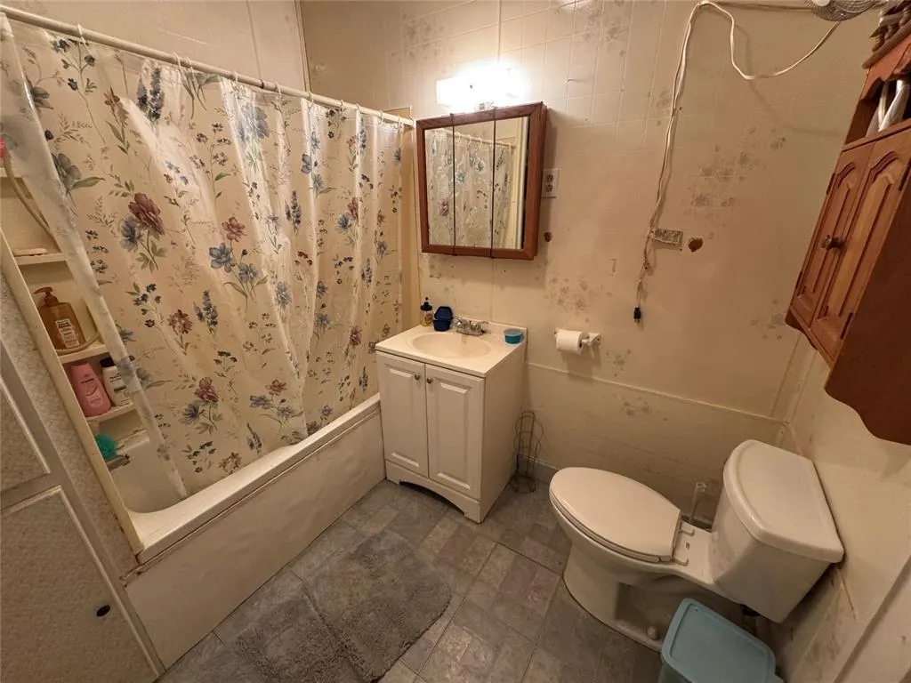 Photo 16 — 220 W 3rd Street, Konawa, OK 74849