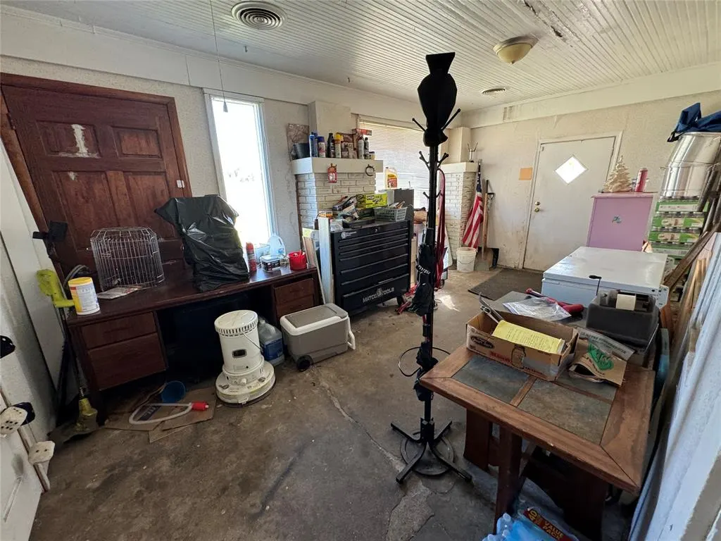 Photo 23 — 220 W 3rd Street, Konawa, OK 74849