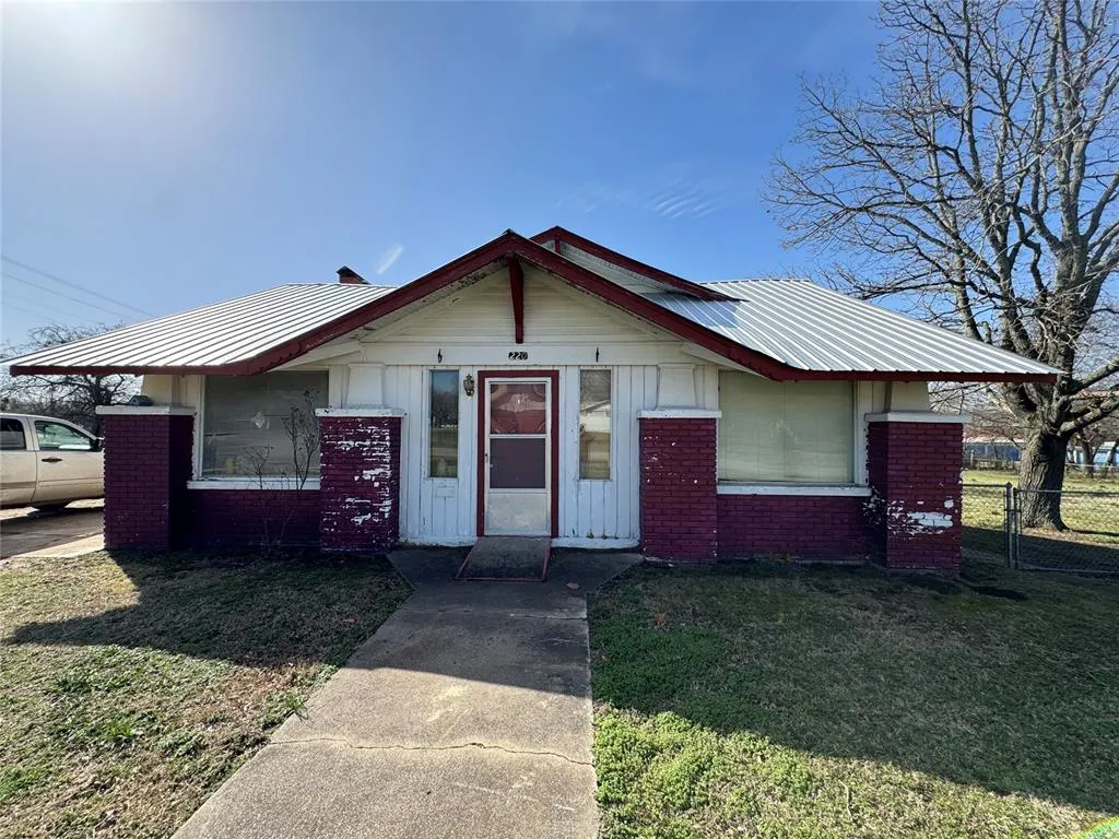 Photo 46 — 220 W 3rd Street, Konawa, OK 74849