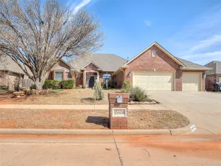 Sold home at 10408 Bishops Gate
