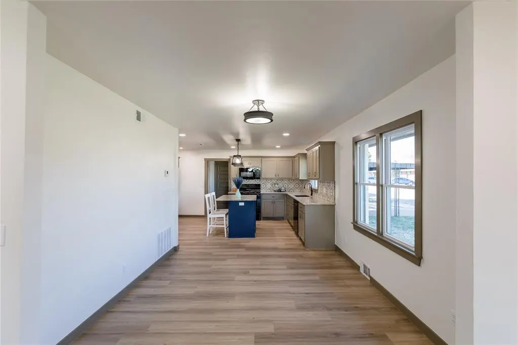 Photo 6 — 1123 Bedford Drive, Elk City, OK 73644