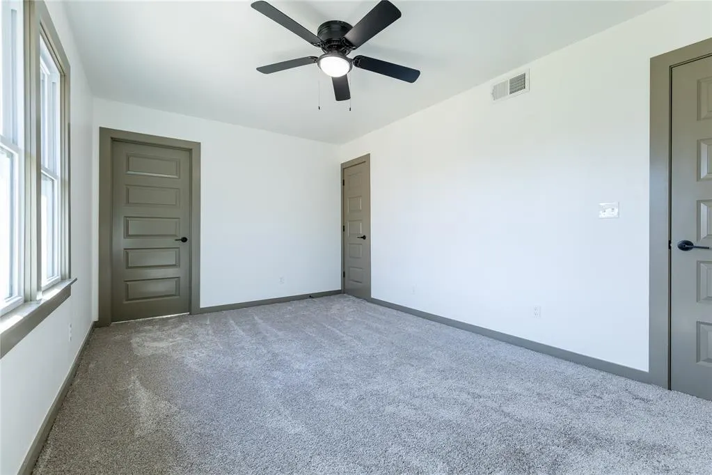 Photo 14 — 1123 Bedford Drive, Elk City, OK 73644