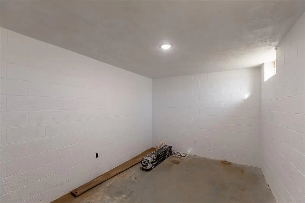 Photo 21 — 1123 Bedford Drive, Elk City, OK 73644