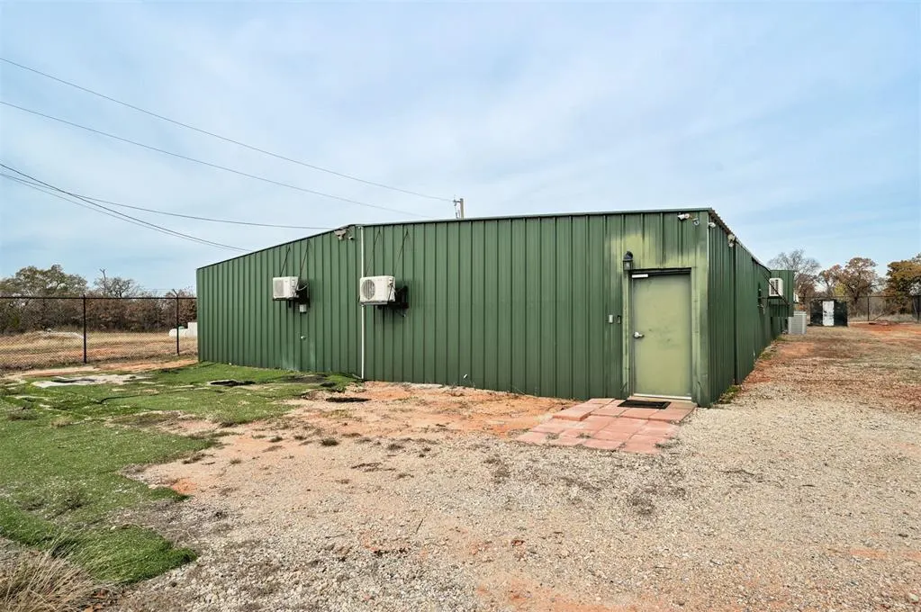 Photo 14 — 14201 Green Meadows Road, Noble, OK 73068