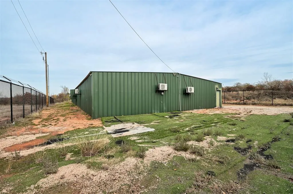 Photo 15 — 14201 Green Meadows Road, Noble, OK 73068