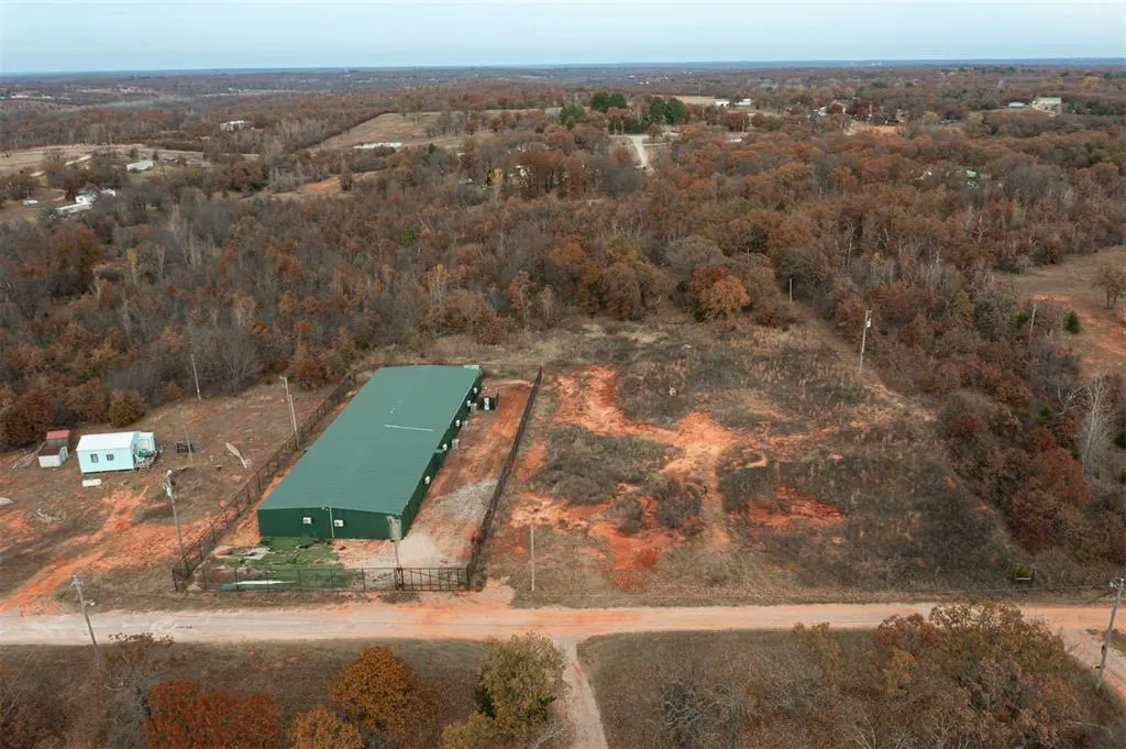 Photo 4 — 14201 Green Meadows Road, Noble, OK 73068