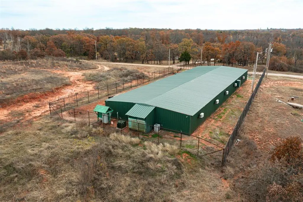 Photo 9 — 14201 Green Meadows Road, Noble, OK 73068