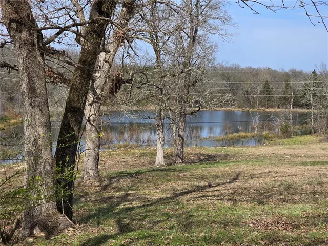 Photo 2 — 801 NE Ave C, Idabel, OK 74745