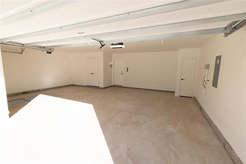 Photo 33 — 12400 Velvet Ash Avenue, Oklahoma City, OK 73173