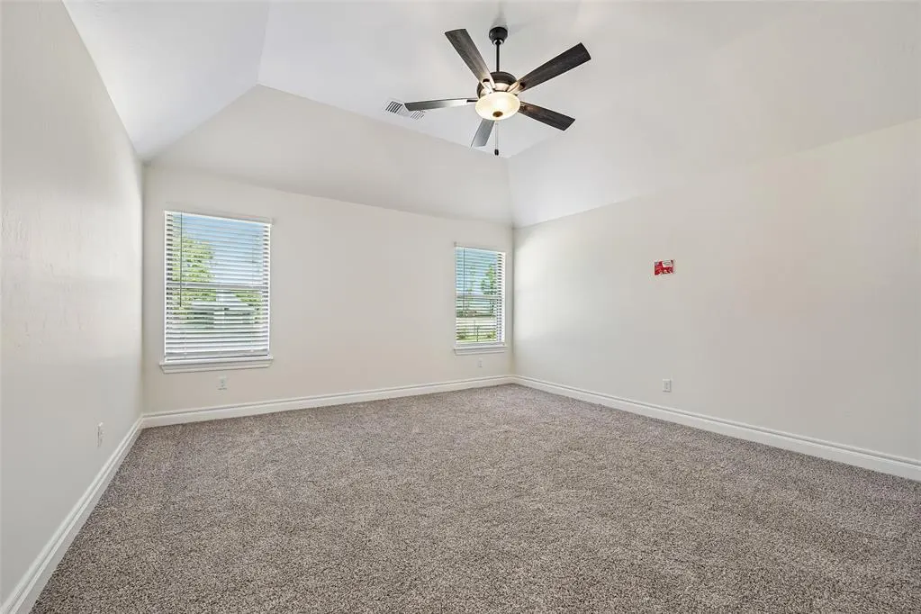 Photo 13 — 12400 Velvet Ash Avenue, Oklahoma City, OK 73173