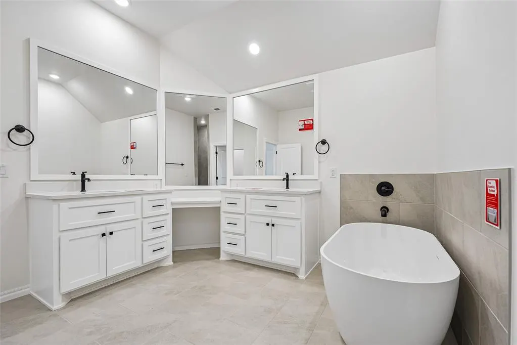 Photo 16 — 12400 Velvet Ash Avenue, Oklahoma City, OK 73173
