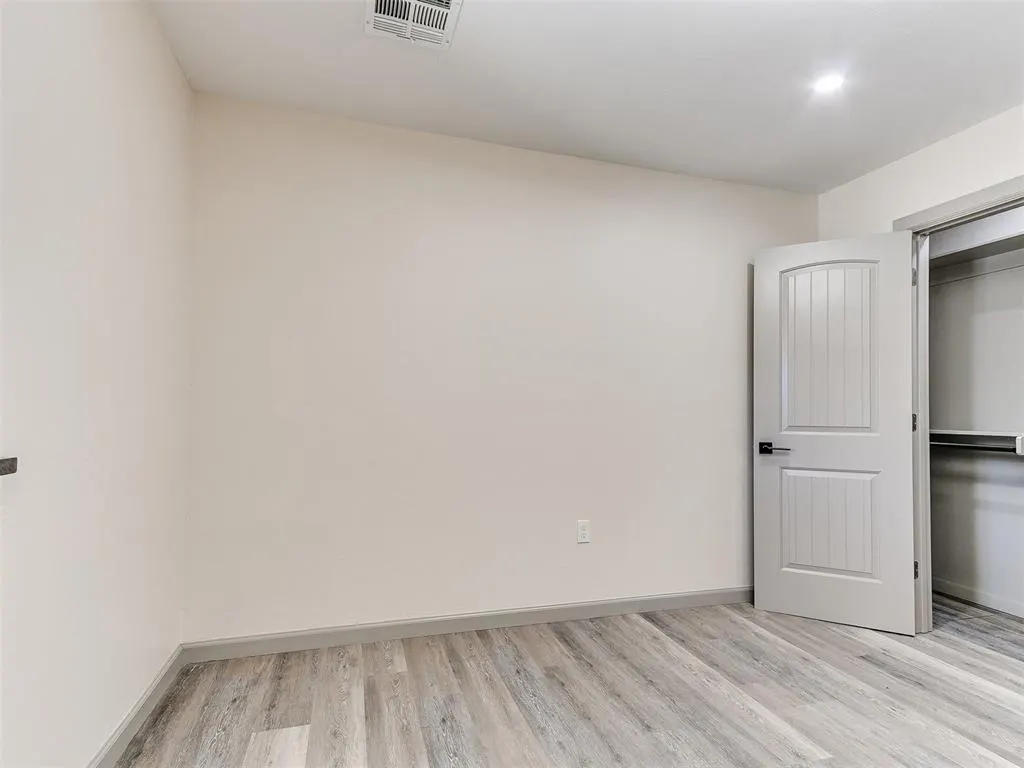 Photo 23 — 211 NW 6th Street, Minco, OK 73059