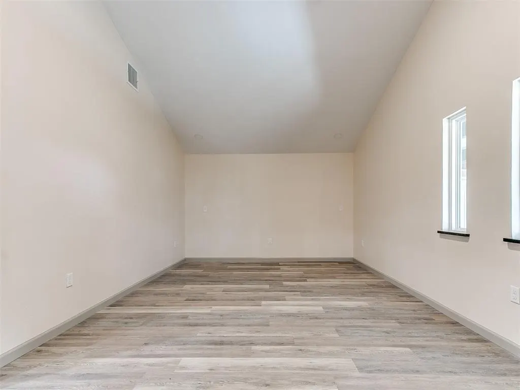 Photo 29 — 211 NW 6th Street, Minco, OK 73059
