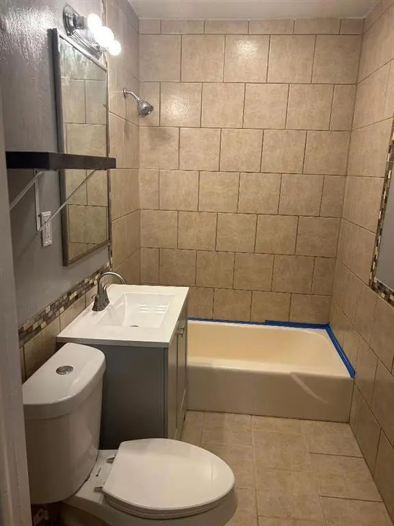 Photo 10 — 1621 NE 14th Street, Oklahoma City, OK 73117