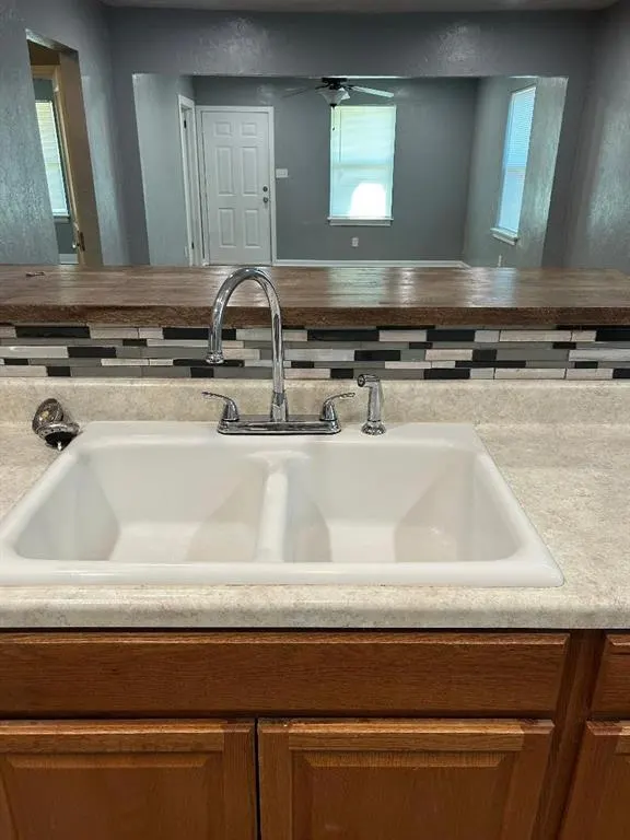 Photo 22 — 1621 NE 14th Street, Oklahoma City, OK 73117