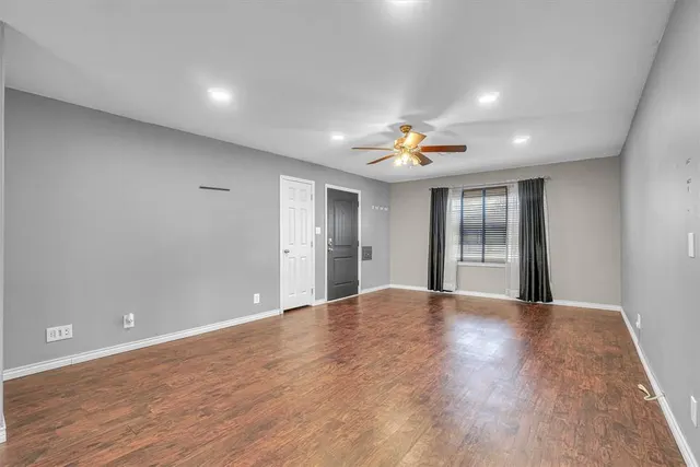 Photo 3 — 1724 N Lee Street, Altus, OK 73521