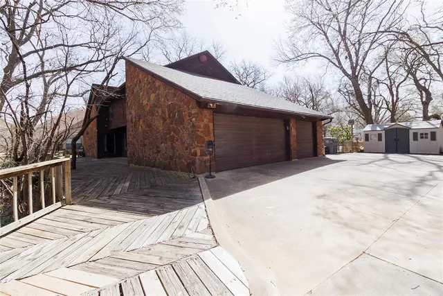 Photo 6 — 3213 NE Shelter Creek Drive, Lawton, OK 73507