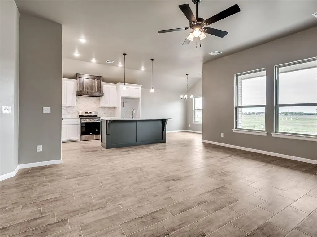 Photo 10 — 5016 Misty Wood Lane, Mustang, OK 73064