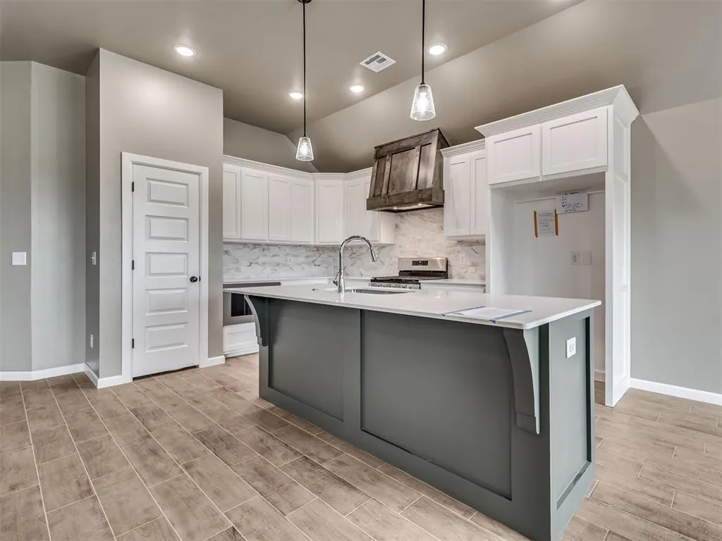 Photo 12 — 5016 Misty Wood Lane, Mustang, OK 73064