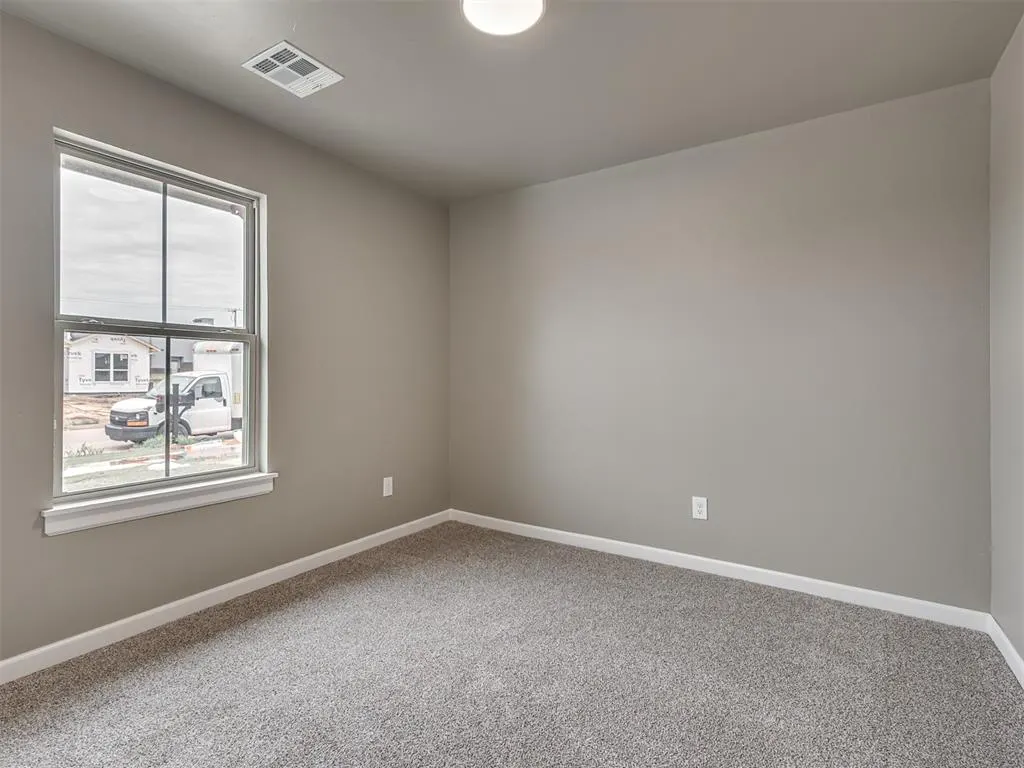 Photo 25 — 5016 Misty Wood Lane, Mustang, OK 73064