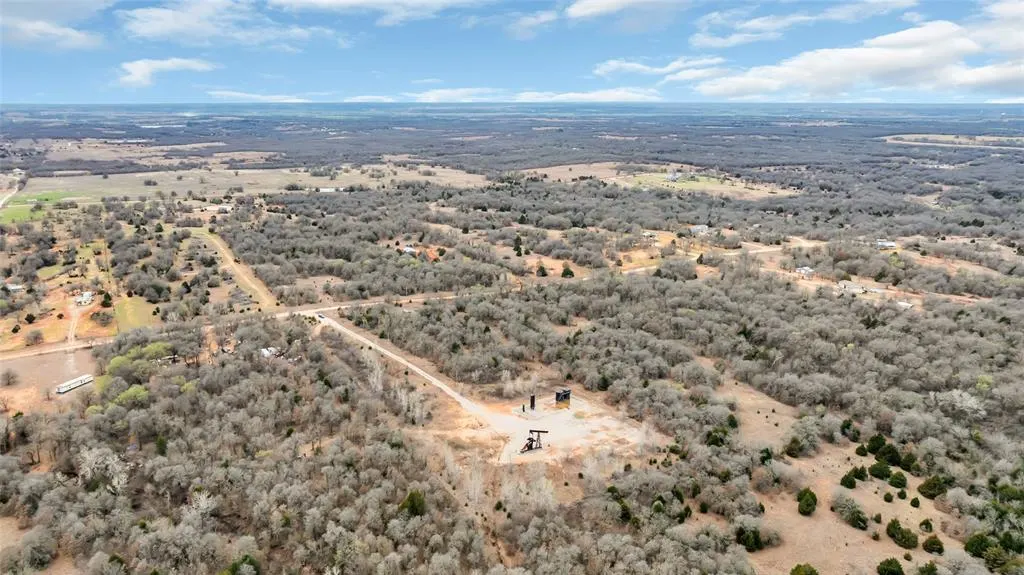 Photo 5 — 10569 174th Street, Lindsay, OK 73052