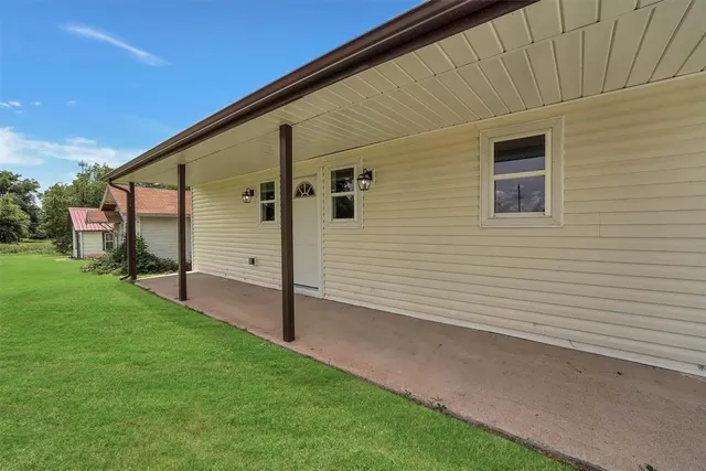 Photo 3 — 311 N 7th Street, Sayre, OK 73662