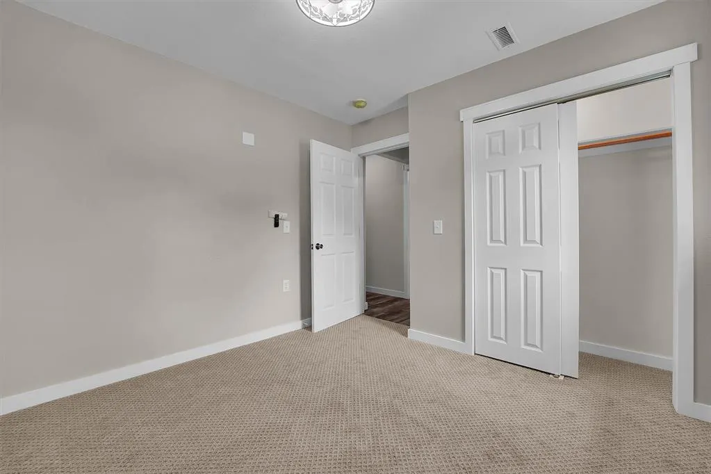 Photo 21 — 311 N 7th Street, Sayre, OK 73662