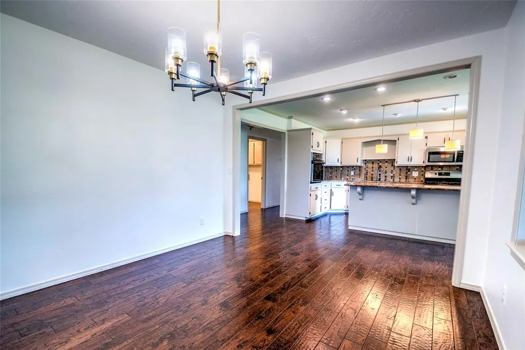 Photo 9 — 524 N 9th Avenue, Stroud, OK 74079
