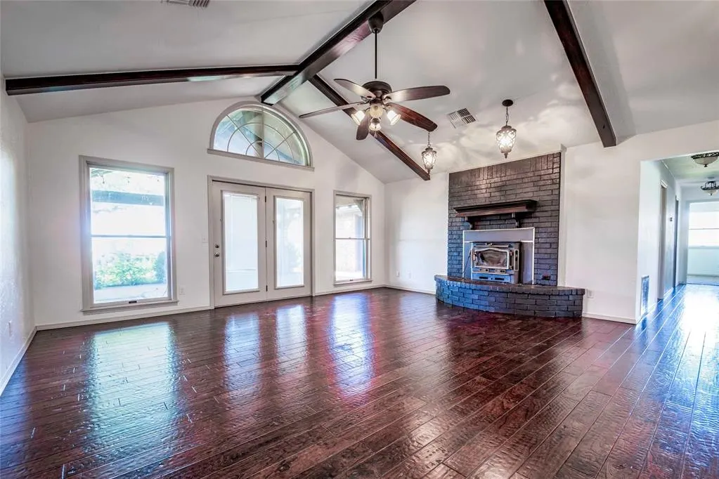 Photo 14 — 524 N 9th Avenue, Stroud, OK 74079