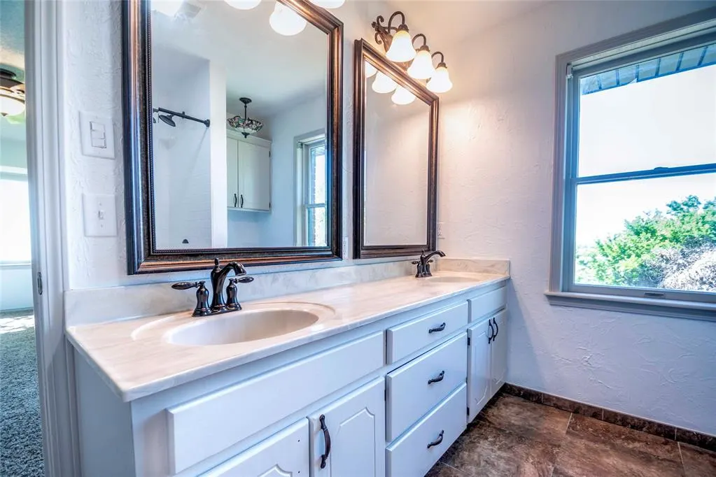 Photo 29 — 524 N 9th Avenue, Stroud, OK 74079
