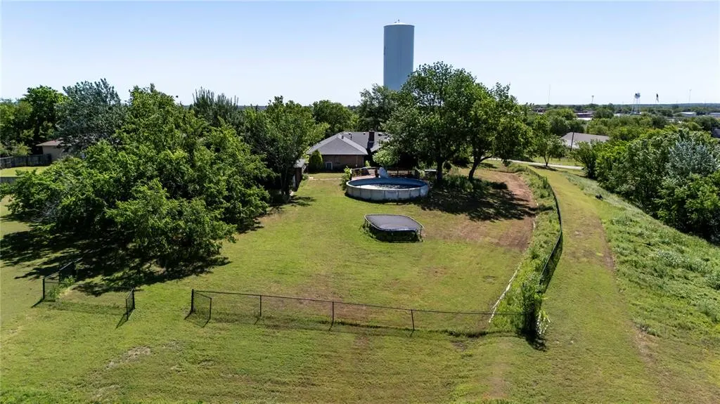 Photo 40 — 524 N 9th Avenue, Stroud, OK 74079