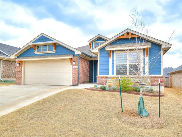 Photo 4 — 11208 NW 136th Terrace, Yukon, OK 73099
