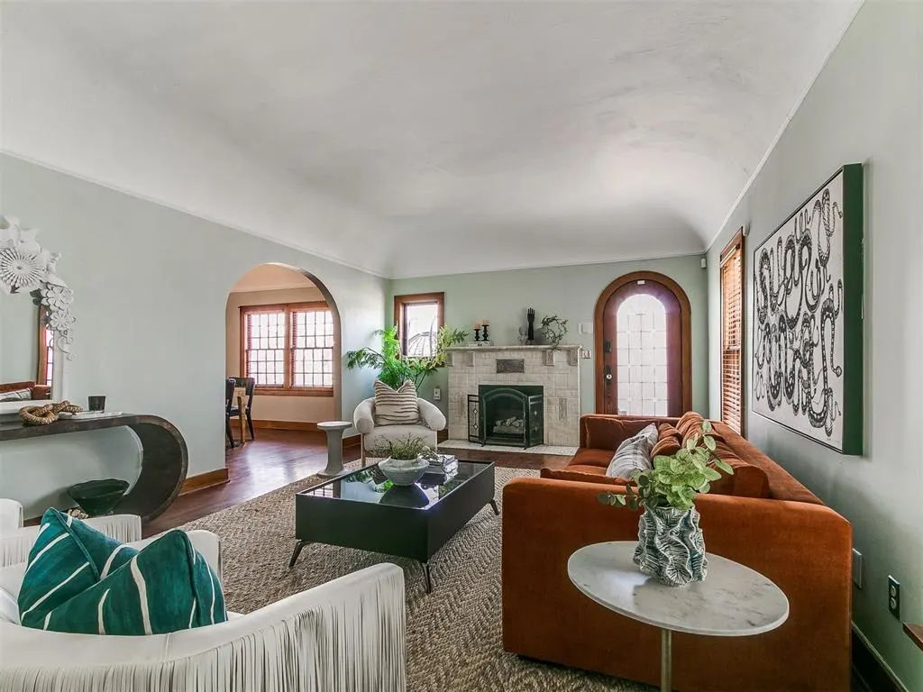 Photo 3 — 212 NW 32nd Street, Oklahoma City, OK 73118