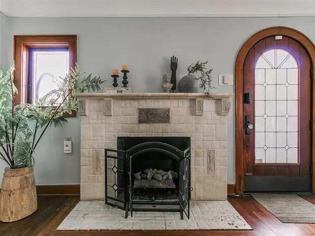 Photo 6 — 212 NW 32nd Street, Oklahoma City, OK 73118