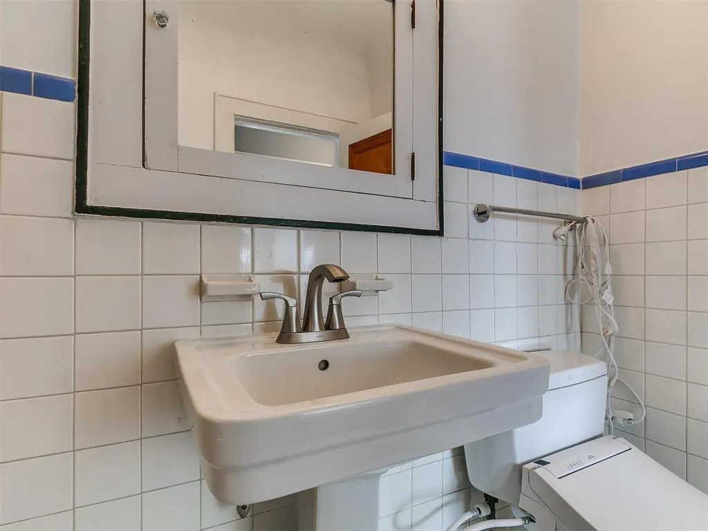 Photo 37 — 212 NW 32nd Street, Oklahoma City, OK 73118