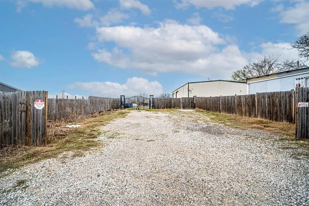 Photo 12 — 1333 W 1st Street, Wewoka, OK 74884