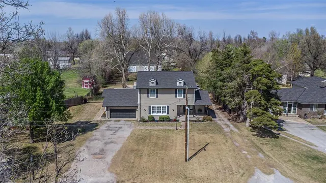 Photo 3 — 7609 NW 38th Street, Bethany, OK 73008