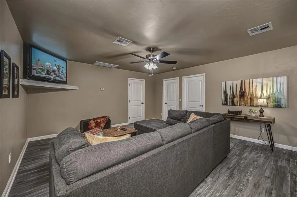 Photo 24 — 7609 NW 38th Street, Bethany, OK 73008