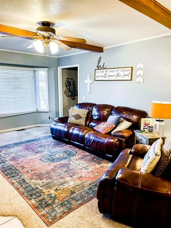 Photo 10 — 204 E Hillcrest Road, Hobart, OK 73651