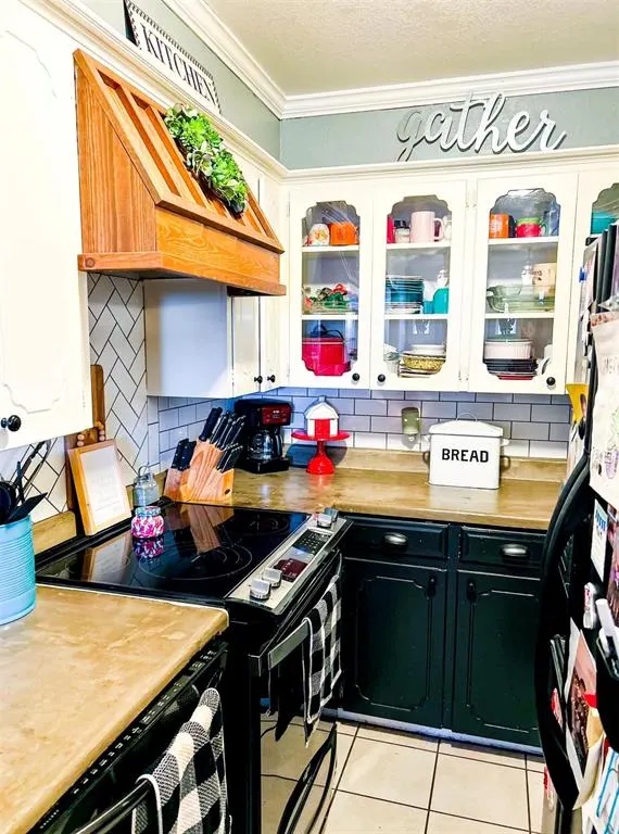 Photo 15 — 204 E Hillcrest Road, Hobart, OK 73651