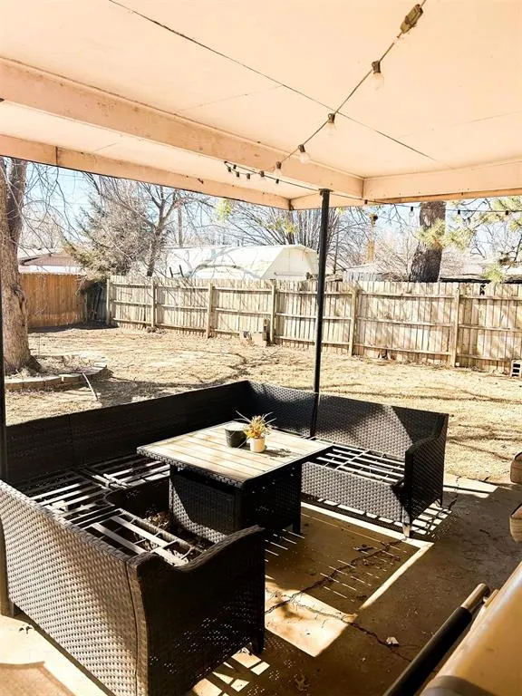 Photo 20 — 204 E Hillcrest Road, Hobart, OK 73651
