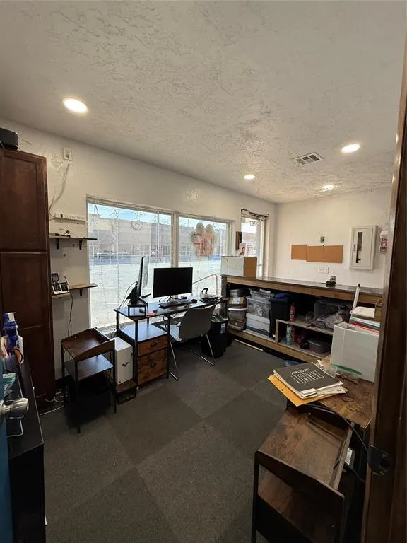 Photo 3 — 207 W Main Street, Binger, OK 73009
