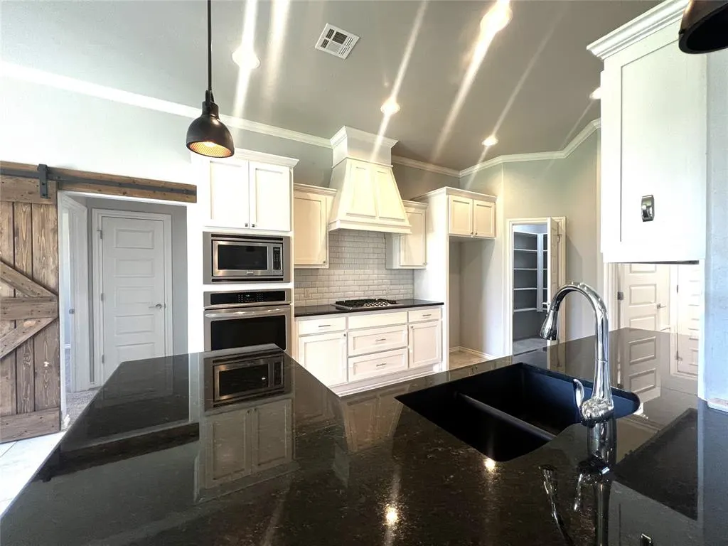 Photo 8 — 8312 NW 160th Court, Edmond, OK 73013