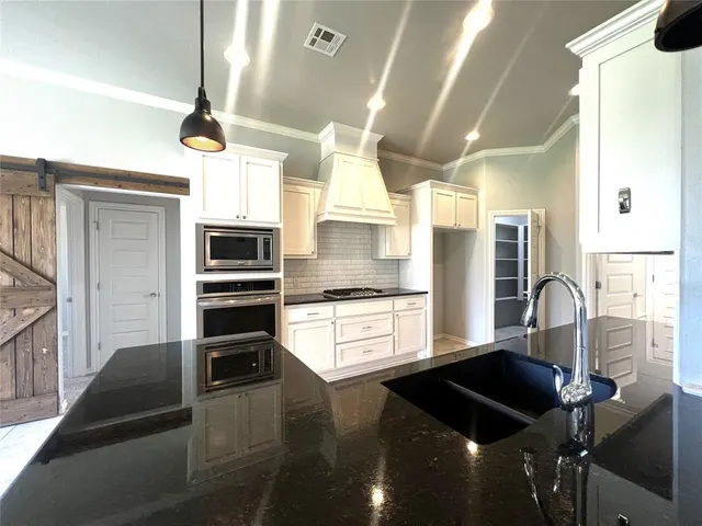 Photo 8 — 8312 NW 160th Court, Edmond, OK 73013